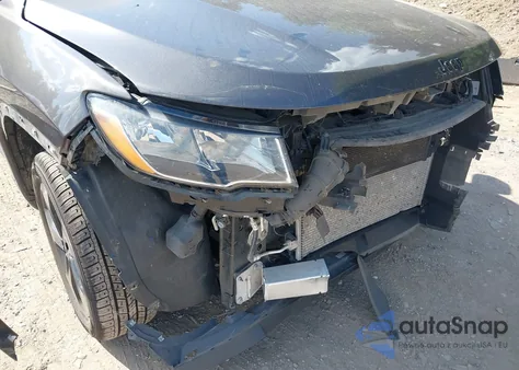 2021 Jeep Compass Altitude 4X4 из США, поврежденный, VIN 3C4NJDBB2MT504048